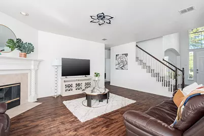 15135 Alstone Drive, Frisco, TX 75035 - Photo 10