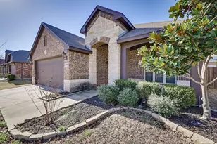 1108 Longhorn, Aubrey, TX 76227 - Photo 2