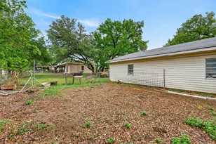 4231 Terri Lee Ln, Granbury, TX 76048 - Photo 36