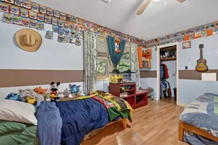 4231 Terri Lee Ln, Granbury, TX 76048 - Photo 16