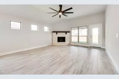 7476 West Line Road, Collinsville, TX 76233 - Photo 8