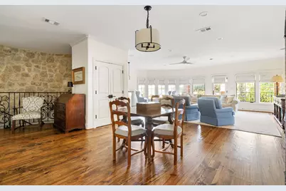 7130 Brookcove Lane, Dallas, TX 75214 - Photo 24