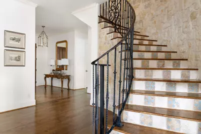 7130 Brookcove Lane, Dallas, TX 75214 - Photo 18