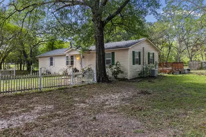 698 County Road 3101, Greenville, TX 75402 - Photo 32