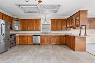 698 Co Rd 3101, Greenville, TX 75402 - Photo 10