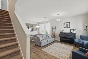 10213 Fox Grove Ct, Fort Worth, TX 76131 - Photo 4