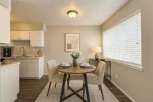 1122 Millview Dr, Arlington, TX 76012 - Photo 2