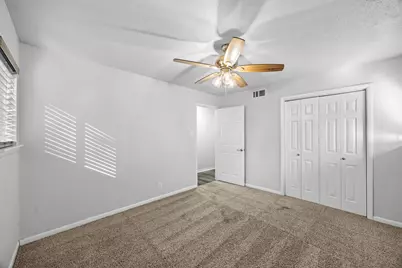 803 Clebud Drive, Euless, TX 76040 - Photo 18