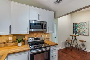 4243 Phoenix Dr, Carrollton, TX 75010 - Photo 10