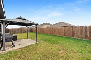 400 Shiplap Ln, Josephine, TX 75189 - Photo 24