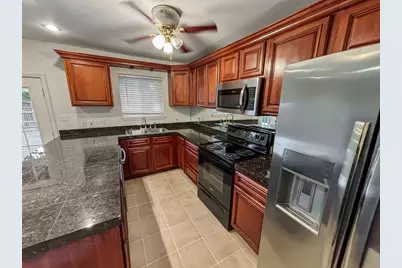 2907 Country Place Circle, Carrollton, TX 75006 - Photo 6