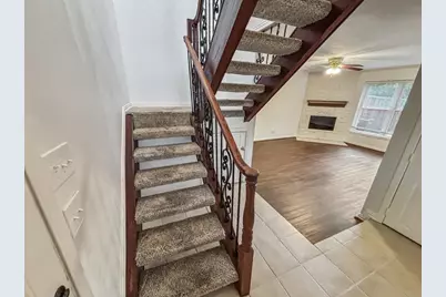 2907 Country Place Circle, Carrollton, TX 75006 - Photo 10