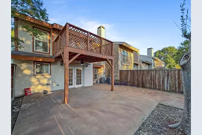 2907 Country Place Circle, Carrollton, TX 75006 - Photo 24