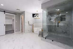 2342 King Richard Dr, Grand Prairie, TX 75050 - Photo 4