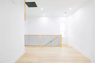 306 7th St, Dallas, TX 75203 - Photo 8