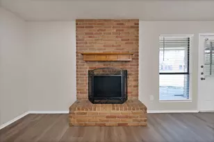 5300 Stagetrail Dr, Arlington, TX 76017 - Photo 8