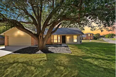 5300 Stagetrail Drive, Arlington, TX 76017 - Photo 28