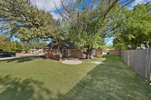 5300 Stagetrail Dr, Arlington, TX 76017 - Photo 24