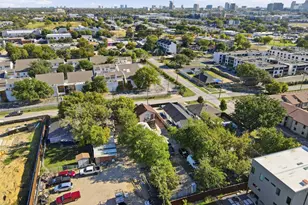 4611 Sylvester St, Dallas, TX 75219 - Photo 32