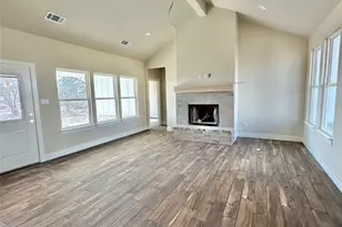 2000 Collin St, Weatherford, TX 76085 - Photo 8