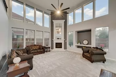 3027 Pamplona, Grand Prairie, TX 75054 - Photo 4