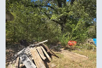 101 Larry Lane, Mabank, TX 75156 - Photo 32