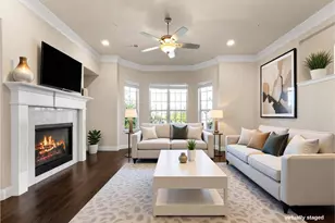 540 Waterloo Dr, Lewisville, TX 75067 - Photo 2