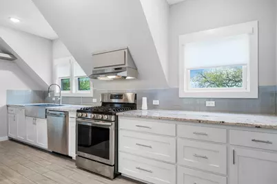 801 W Morphy Street, Fort Worth, TX 76104 - Photo 16