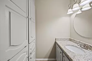 3905 Village Dr, Rockwall, TX 75087 - Photo 8