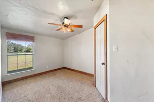 340 Fm 27 W, Fairfield, TX 75840 - Photo 12
