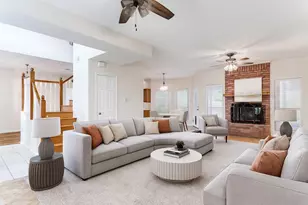 5640 Havana Dr, North Richland Hills, TX 76180 - Photo 4