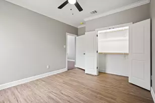 1254 E Myrtle St, Fort Worth, TX 76104 - Photo 8