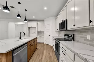 327 Rita Rdg Ct, Millsap, TX 76066 - Photo 18