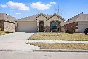 14808 Hester Trl, Fort Worth, TX 76052 - Photo 2