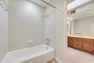 3635 Garden Brook Dr, Farmers Branch, TX 75234 - Photo 20