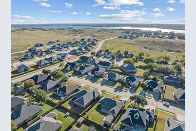 812 Sugar Hill Avenue, Cleburne, TX 76033 - Photo 34