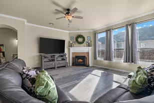 812 Sugar Hill Ave, Cleburne, TX 76033 - Photo 8