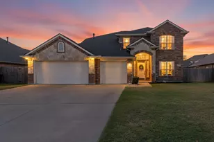 812 Sugar Hill Ave, Cleburne, TX 76033 - Photo 6