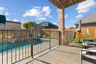 812 Sugar Hill Ave, Cleburne, TX 76033 - Photo 32