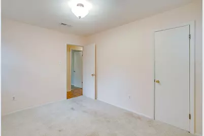 856 Broadway Avenue, Euless, TX 76040 - Photo 28