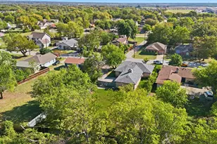 910 Rockwall St, McKinney, TX 75069 - Photo 32