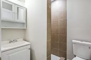 2913 Gumwood Park, Richland Hills, TX 76118 - Photo 12