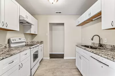 2913 Gumwood Park, Richland Hills, TX 76118 - Photo 8