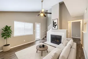 1122 Millview Dr, Arlington, TX 76012 - Photo 2