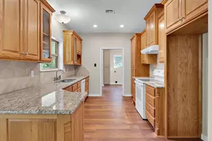 556 Wildwood Trail, Lorena, TX 76655 - Photo 12