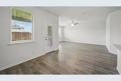 2433 Eagle Mountain Way, Celina, TX 75009 - Photo 38