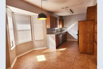 6210 Lotus Drive, Arlington, TX 76001 - Photo 4