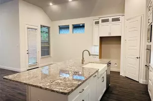 1605 Hart Dr, Mansfield, TX 76063 - Photo 8