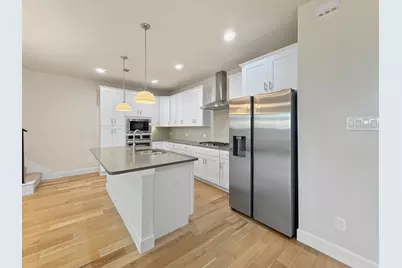 5704 Woodlands Drive, The Colony, TX 75056 - Photo 6