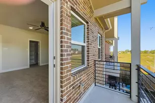 5704 Woodlands Dr, The Colony, TX 75056 - Photo 10